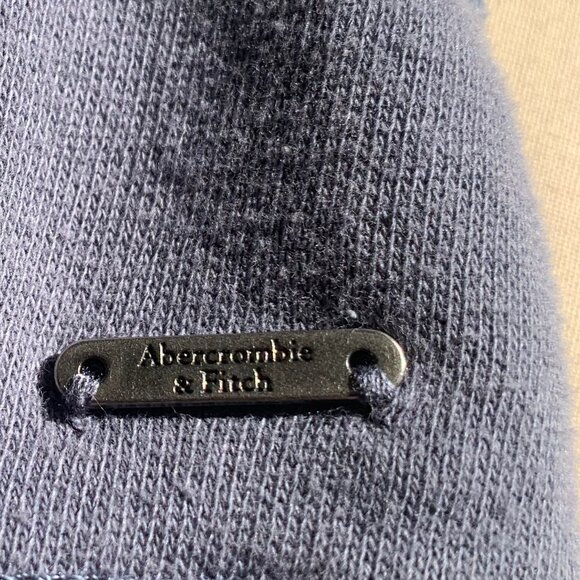 ๐ฑ 5 FOR $10. AMBERCROMBIE & FITCH SWEATSHIRT SIZE LARGE - Picture 5 of 5